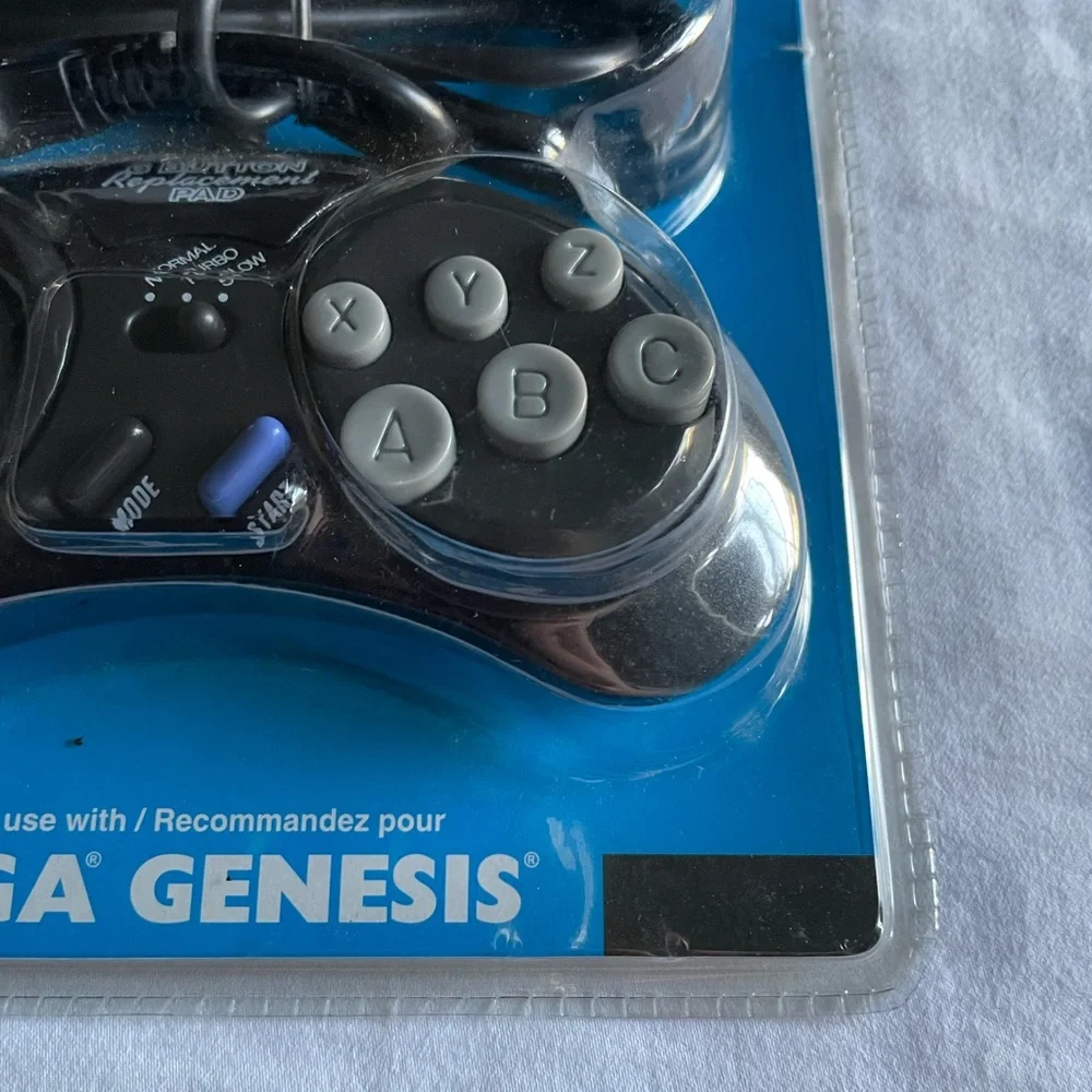 Genesis 6-Button Controller - Classic Black Gaming Pad Sealed Vintage